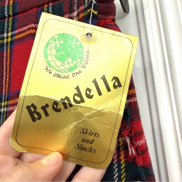 Brendella Wool Tartan Pleated Plaid McKilt Royal Stewart Red Skirt Size 10 NWT - Picture 11 of 14